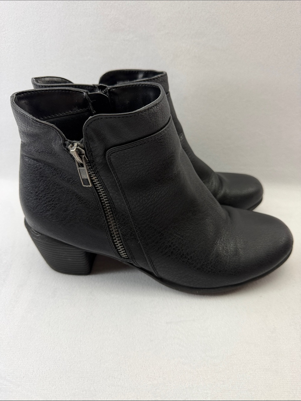 ANDIAMO Amelissa Outdoor Black Ankle Boots Booties Size 8M - Picture 3 of 7